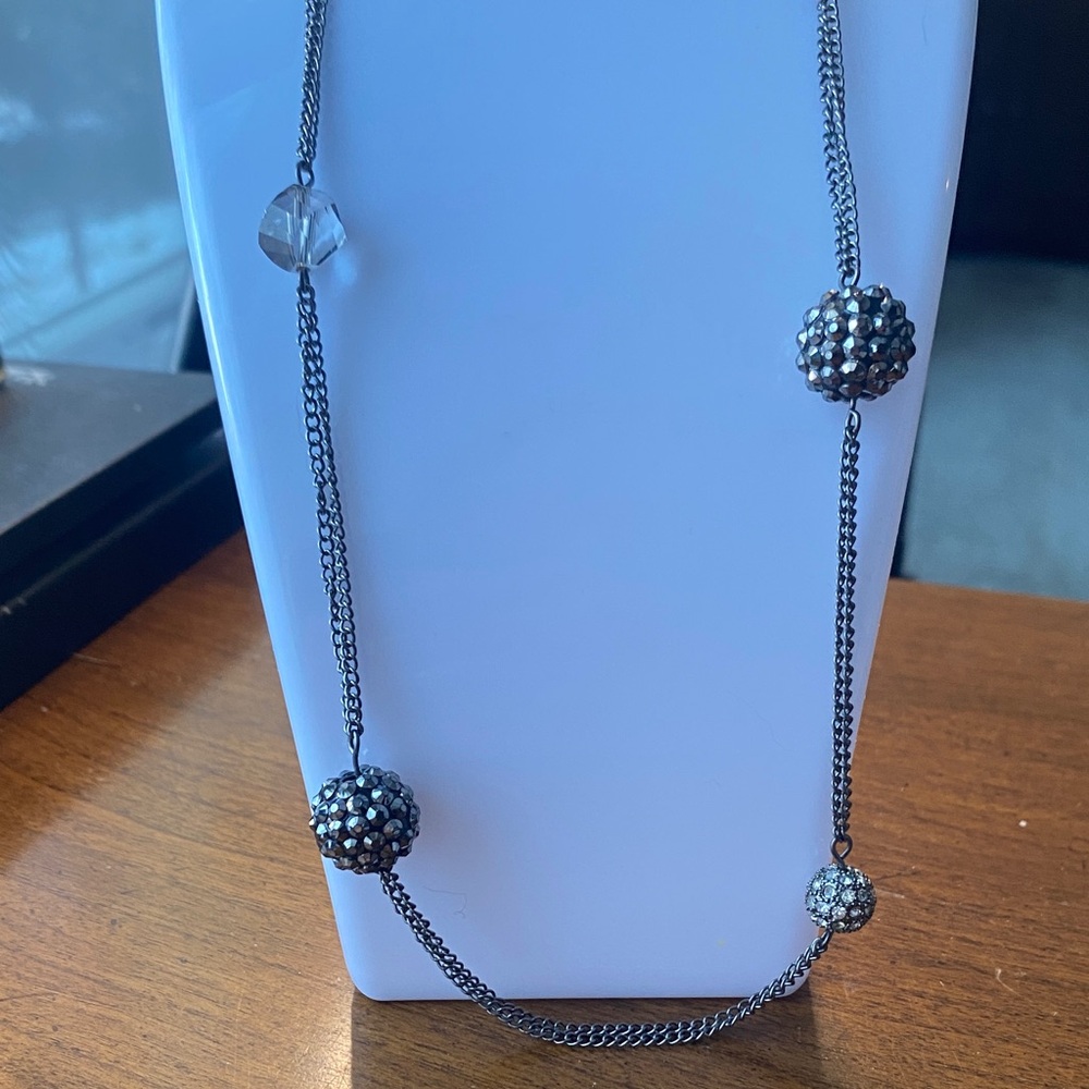 LOFT gunmetal cute long Beaded Necklace